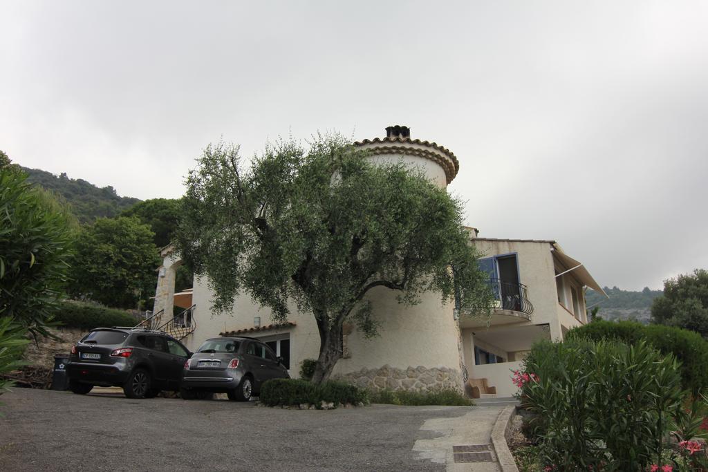 Bed and Breakfast La Tourrette Tourrettes-sur-Loup Exterior foto