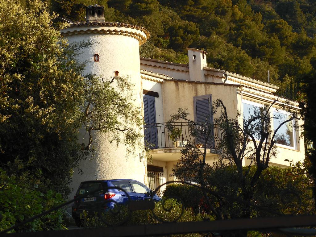 Bed and Breakfast La Tourrette Tourrettes-sur-Loup Exterior foto