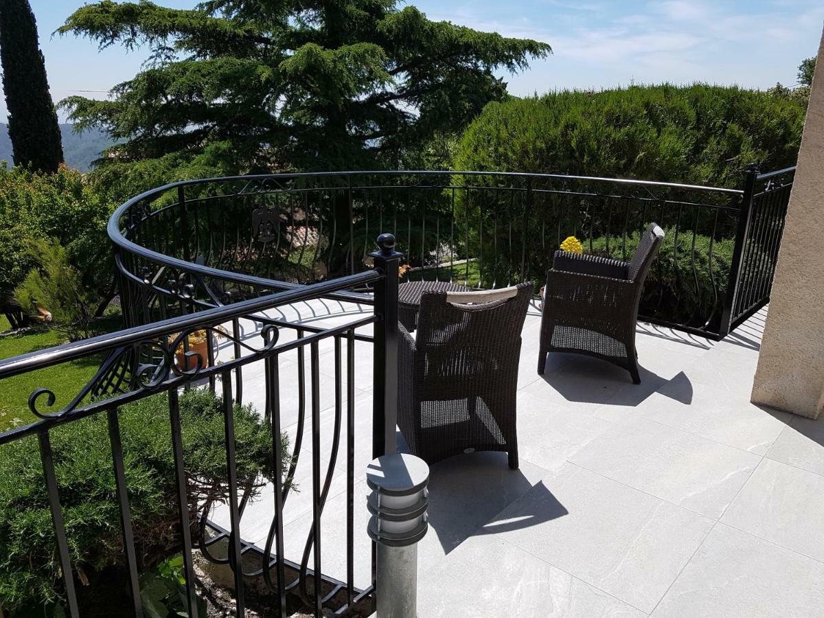 Bed and Breakfast La Tourrette Tourrettes-sur-Loup Exterior foto