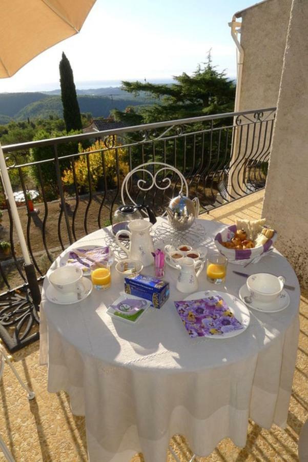 Bed and Breakfast La Tourrette Tourrettes-sur-Loup Exterior foto